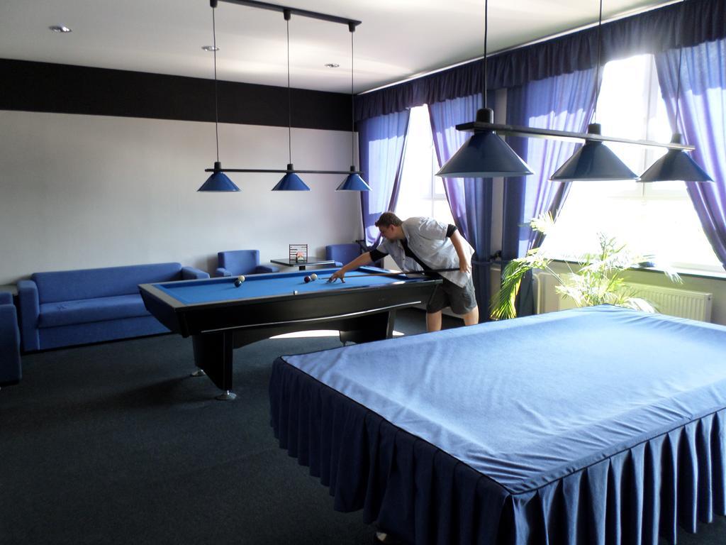 Hotel Steiger Krnov Bagian luar foto